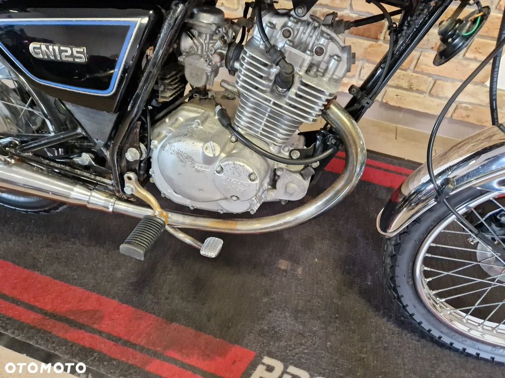 Suzuki GN - 24