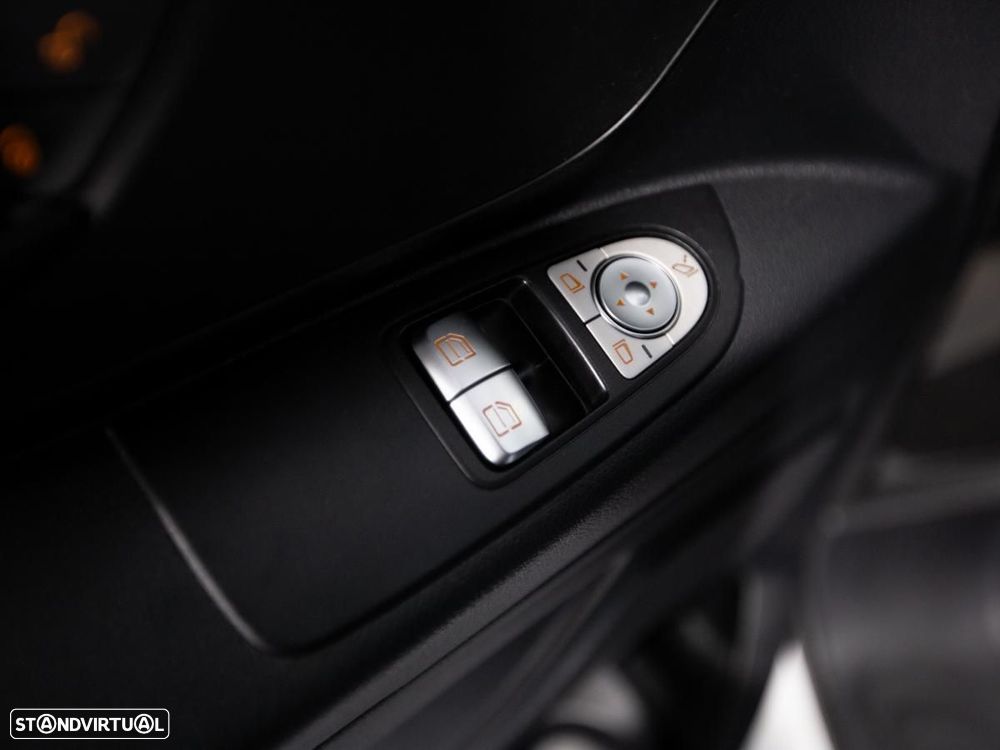 Mercedes-Benz Vito 116 CDI LONGA AUT. PRO C/IVA - 11