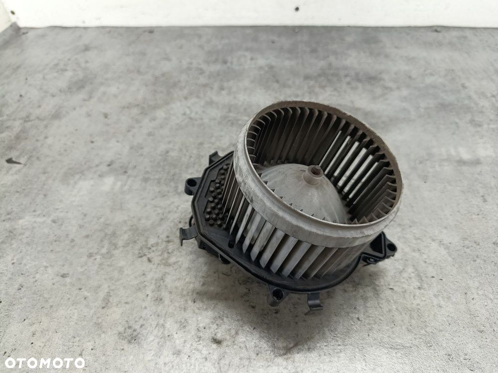 WENTYLATOR NAWIEWU CITROEN C4 PICASSO I 9654652480  A43100500 F011500015 - 9