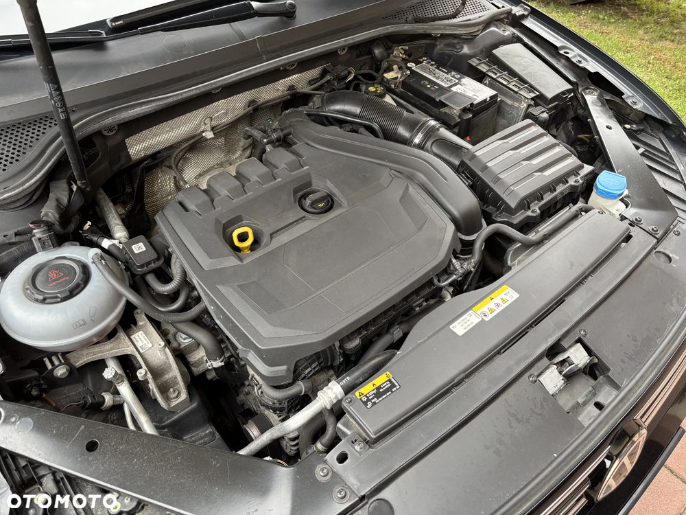 Volkswagen Passat - 30