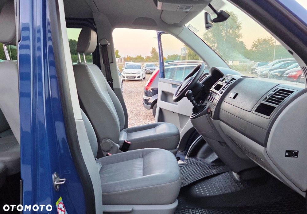 Volkswagen Transporter - 31