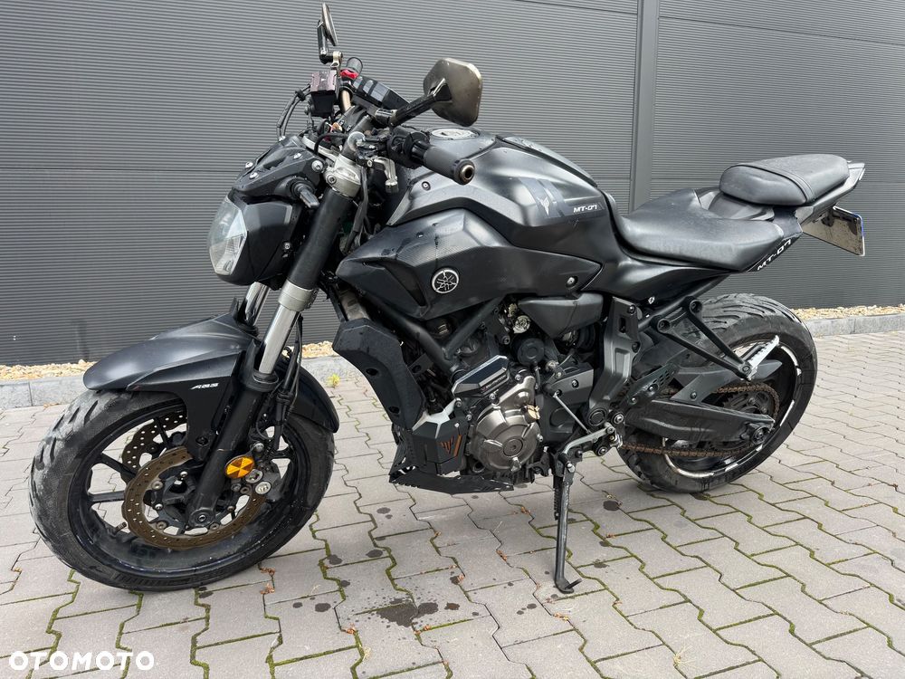Yamaha MT - 11