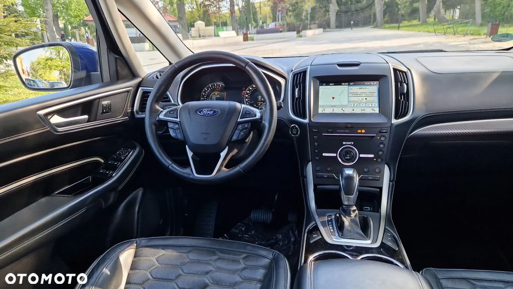 Ford S-Max 2.0 TDCi 4WD Vignale PowerShift - 37