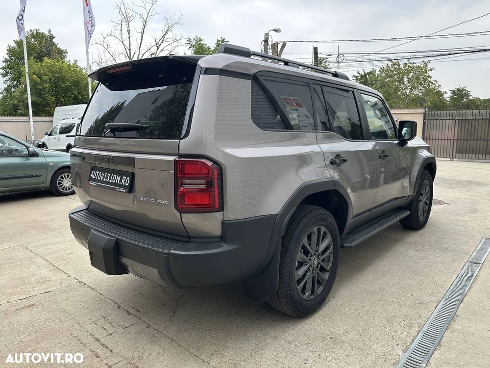 Toyota Land Cruiser 250 - 5