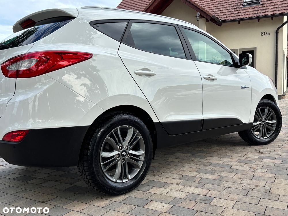 Hyundai ix35 1.7 CRDi 2WD blue Finale Gold - 11