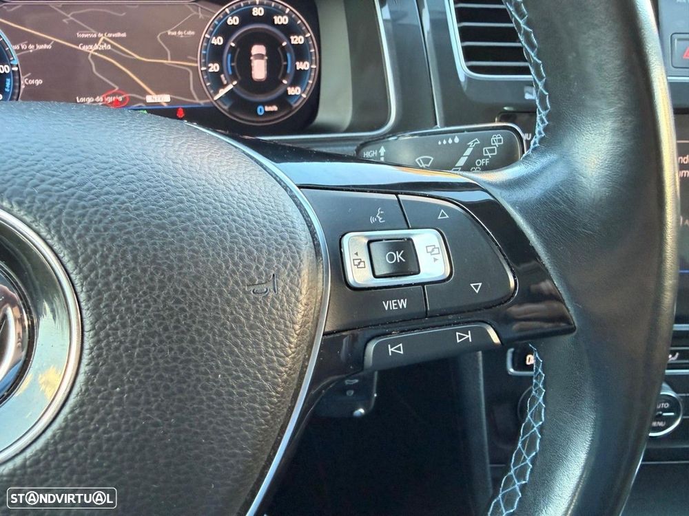 VW e-Golf AC/DC - 23