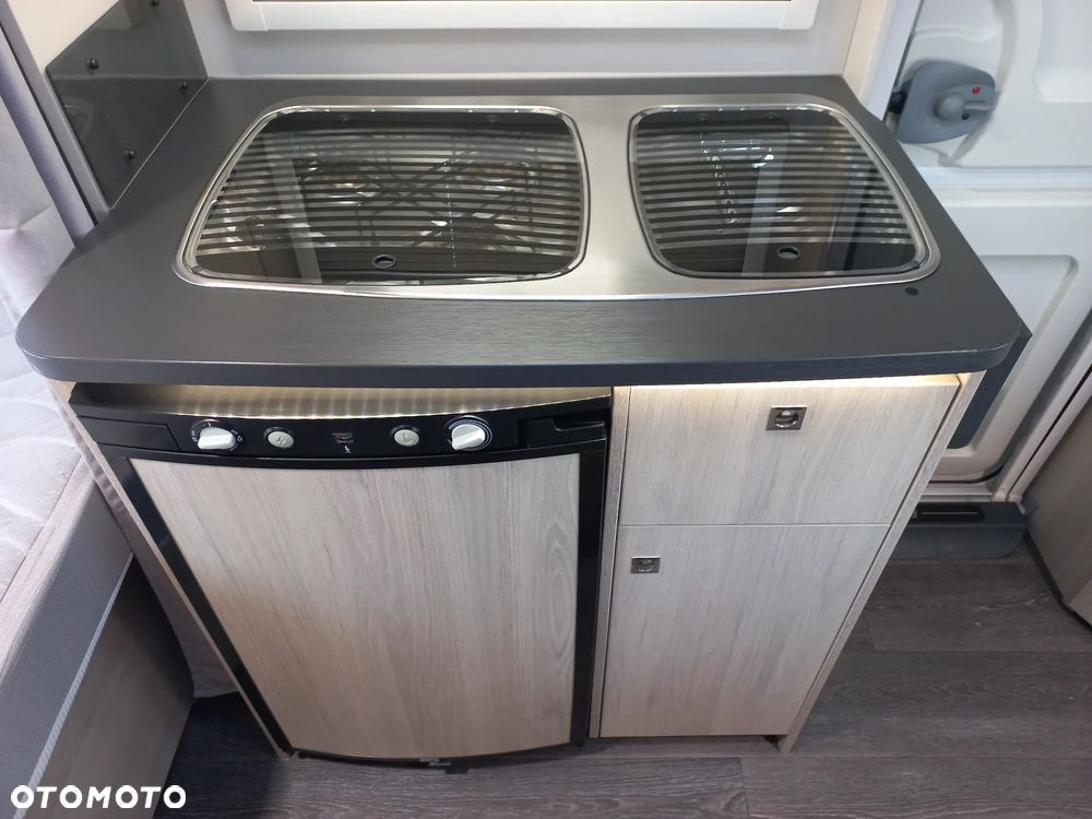 Sterckeman 390 CP Starlett Comfort, Markiza, Bagażnik na rowery - 18