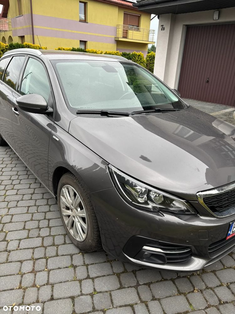 Peugeot 308 1.5 BlueHDi Business S&S EAT8 - 3