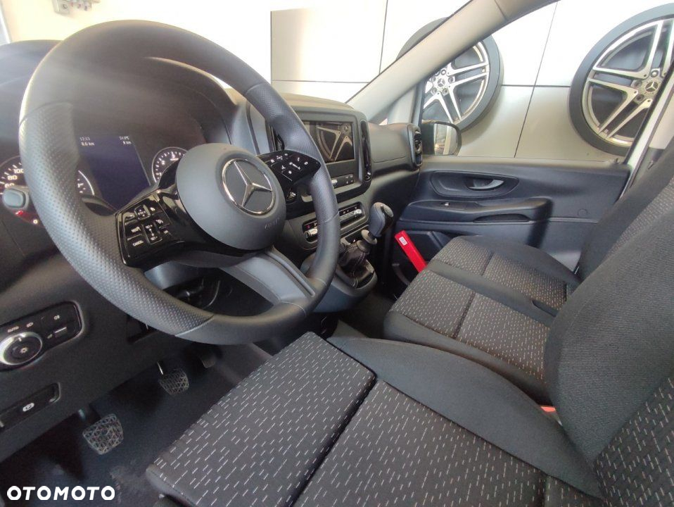 Mercedes-Benz Vito - 11