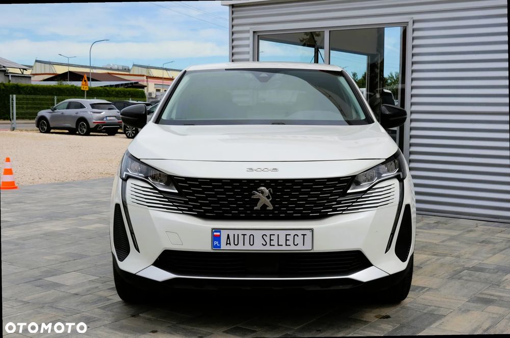 Peugeot 3008 1.6 PureTech Hybrid4 PHEV Allure S&S EAT8 - 8