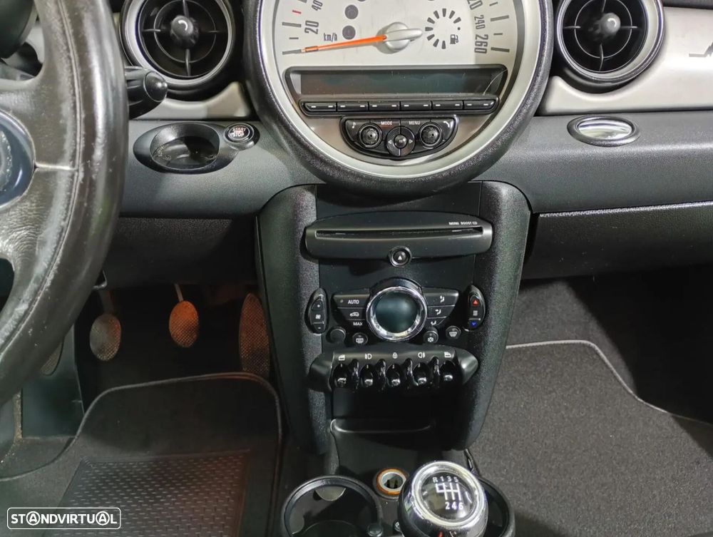 MINI 3 Portas - 15