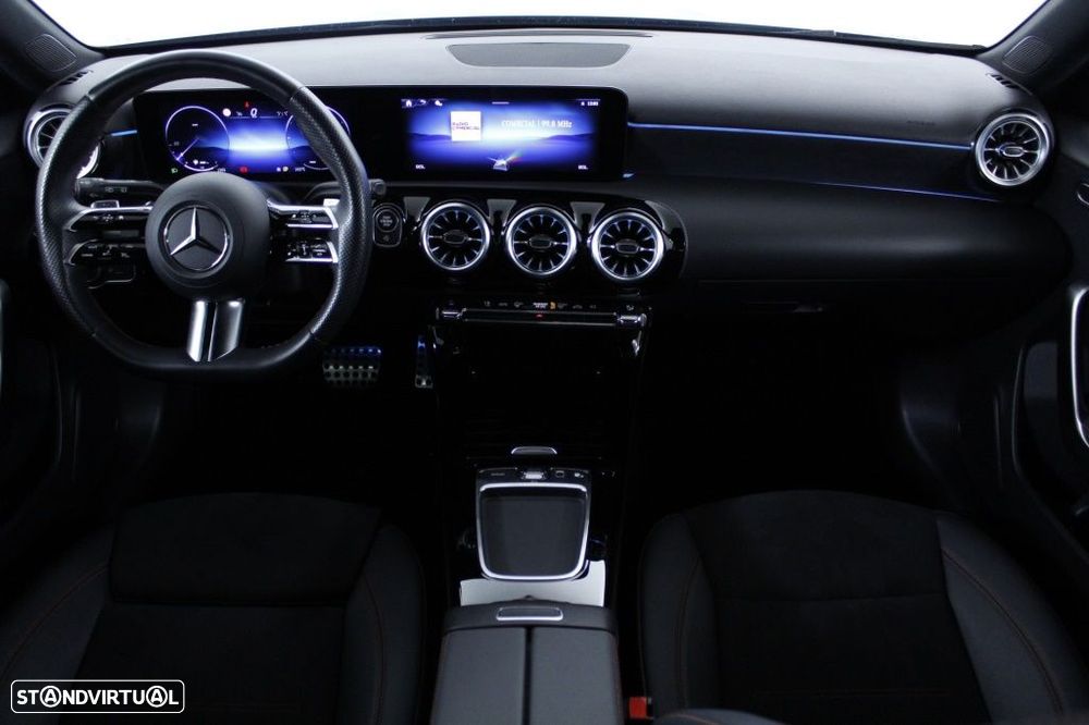 Mercedes-Benz A 200 Standard - 19
