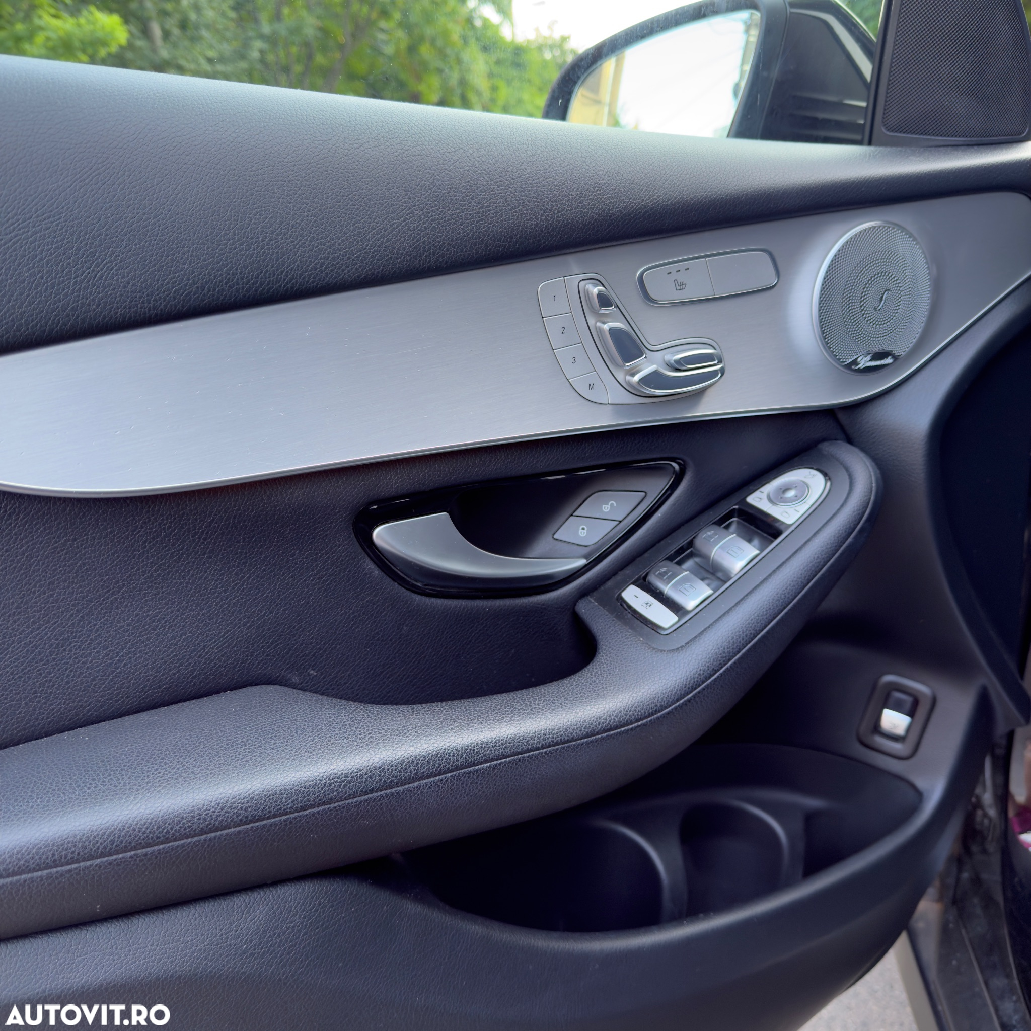 Mercedes-Benz GLC 250 4MATIC - 9