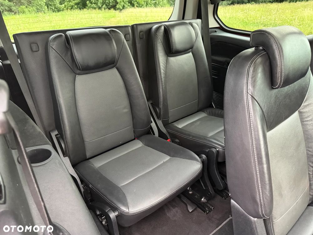 Ford Galaxy 2.0 TDCi Ghia - 16