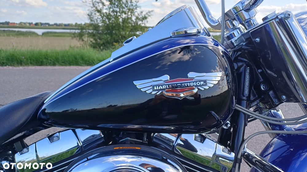 Harley-Davidson Softail Deluxe - 8