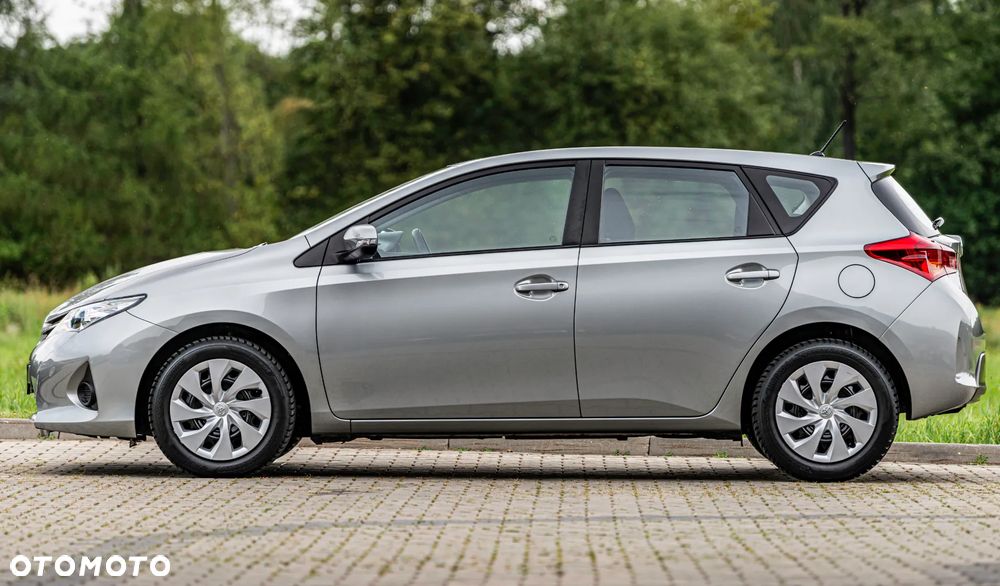 Toyota Auris 1.33 Dual-VVT-i Comfort - 15