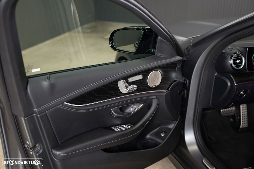 Mercedes-Benz E 300 - 19