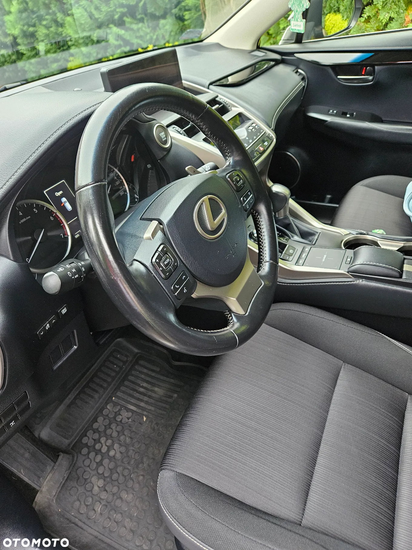 Lexus NX 300 Comfort AWD - 2