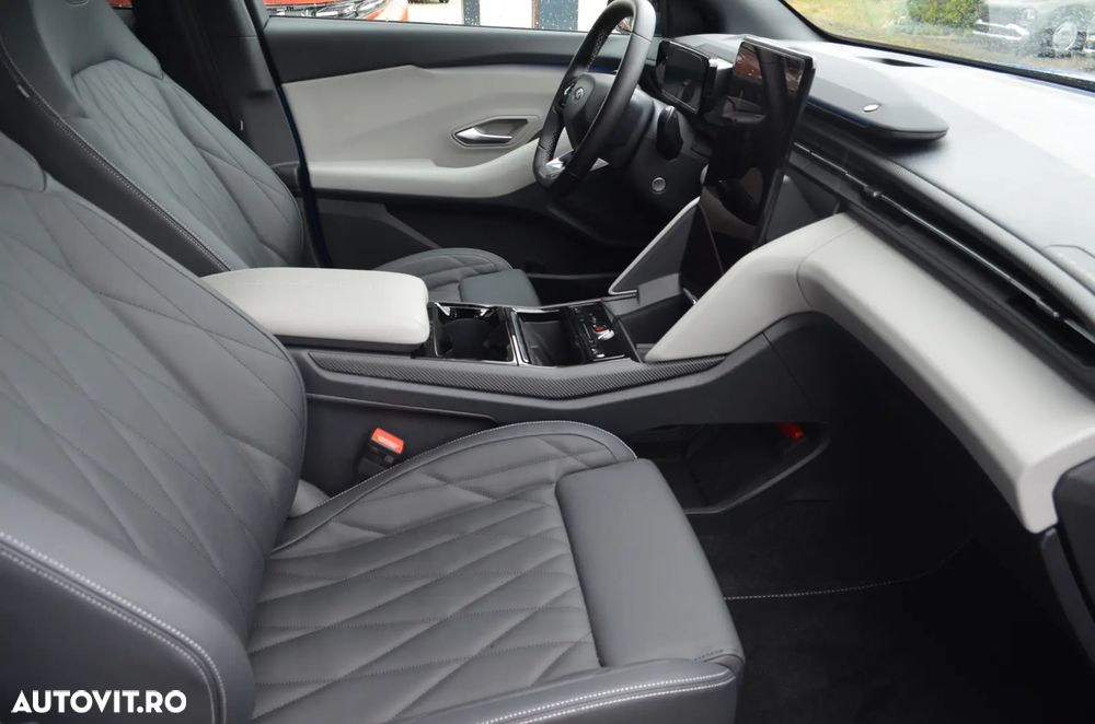 Ford Explorer AWD 79 kWh Extended Range Premium - 12