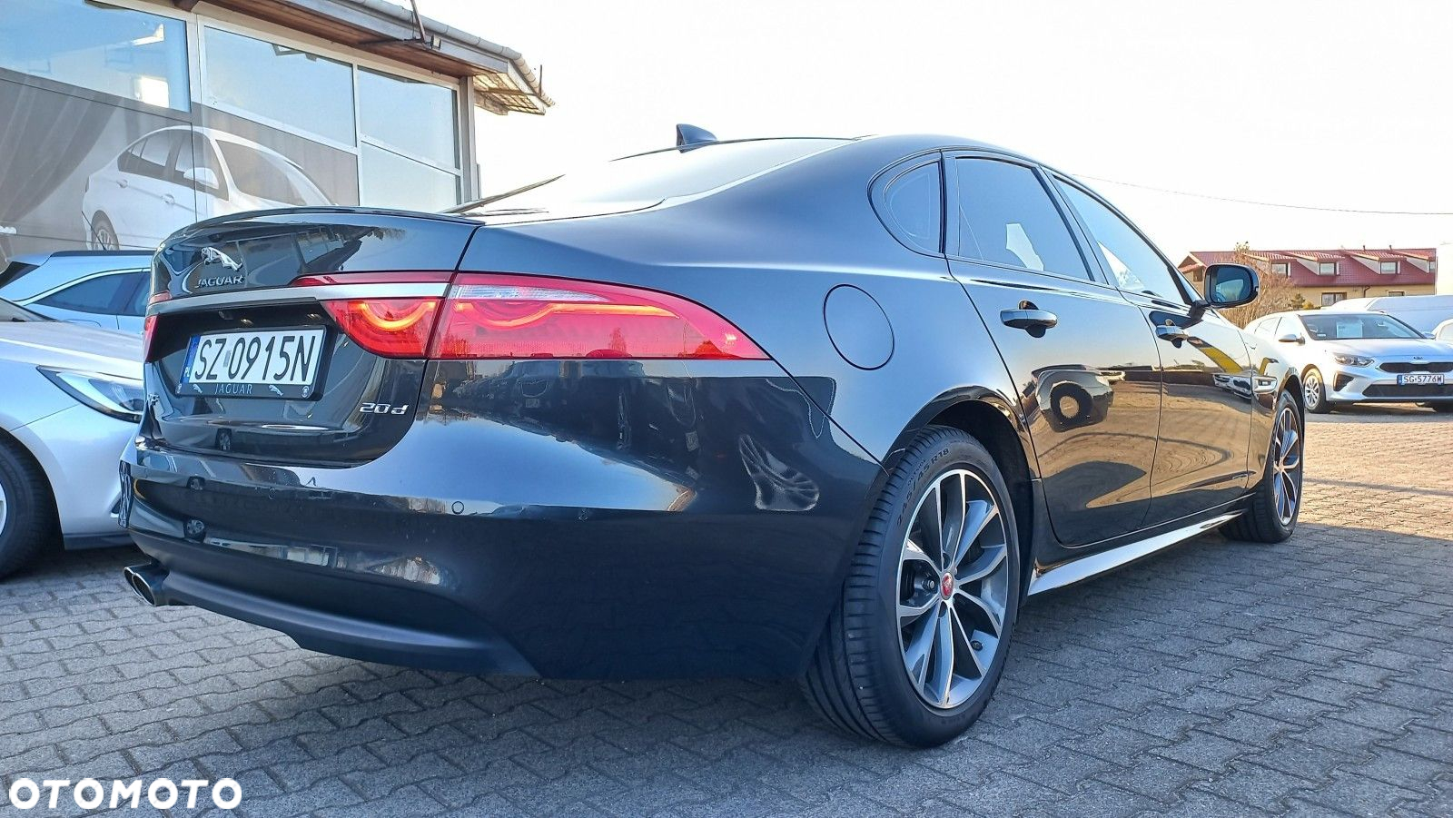 Jaguar XF - 4