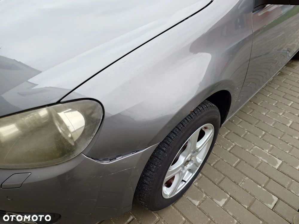Volkswagen Golf 1.6 Comfortline - 15