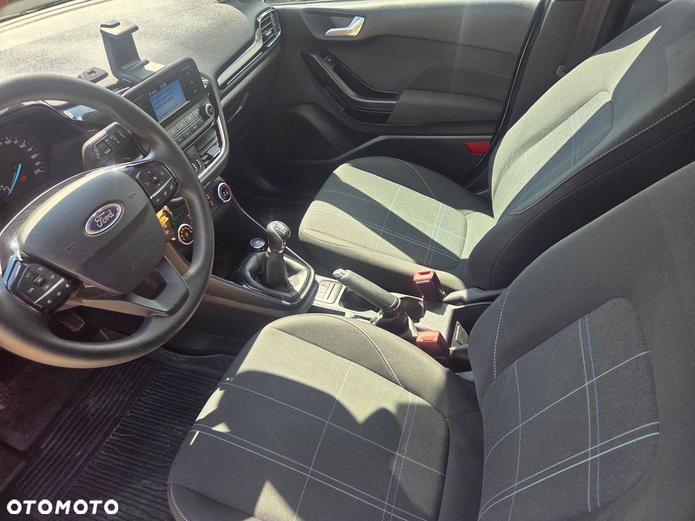 Ford Fiesta 1.1 COOL&CONNECT - 10