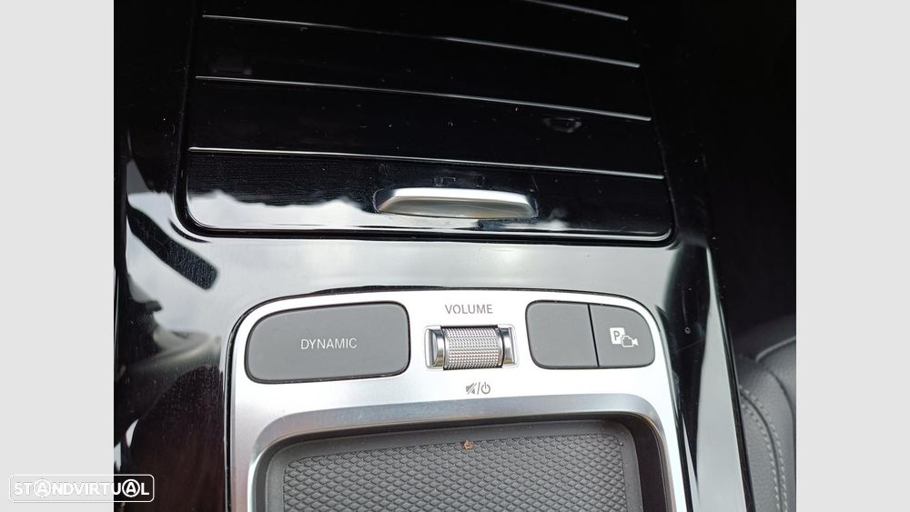 Mercedes-Benz A 250 e - 14