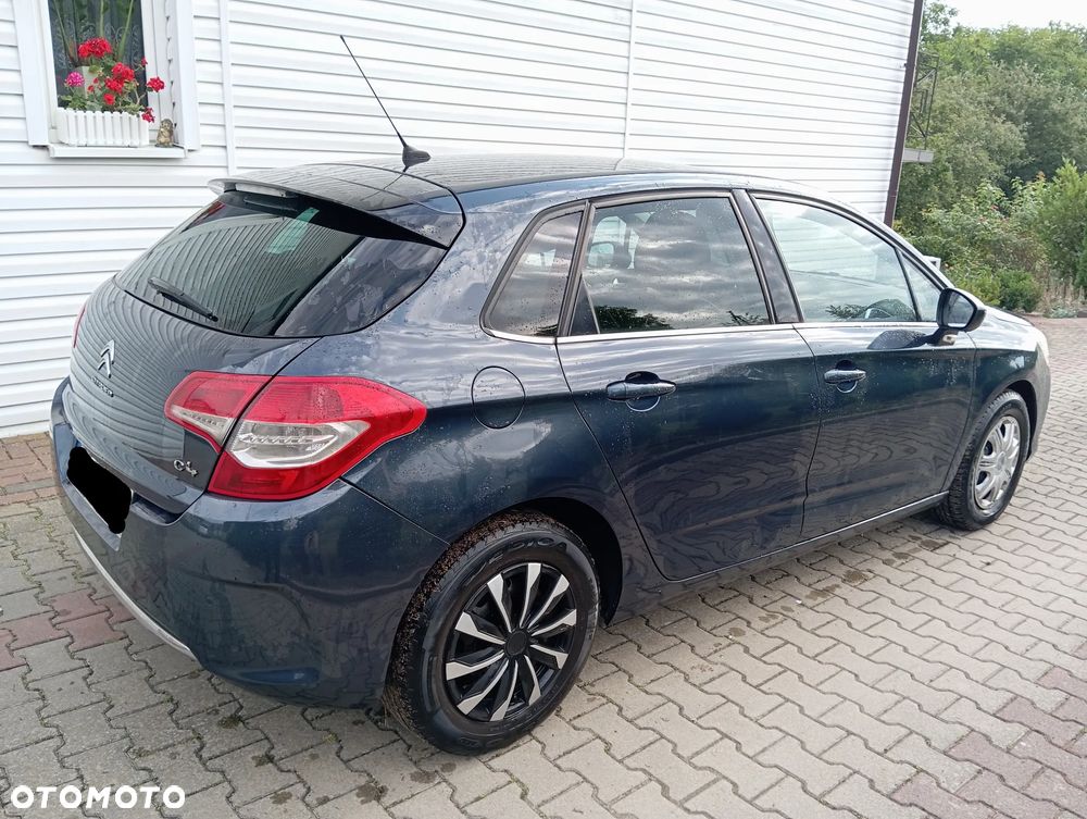 Citroen C4 2011 photo 5