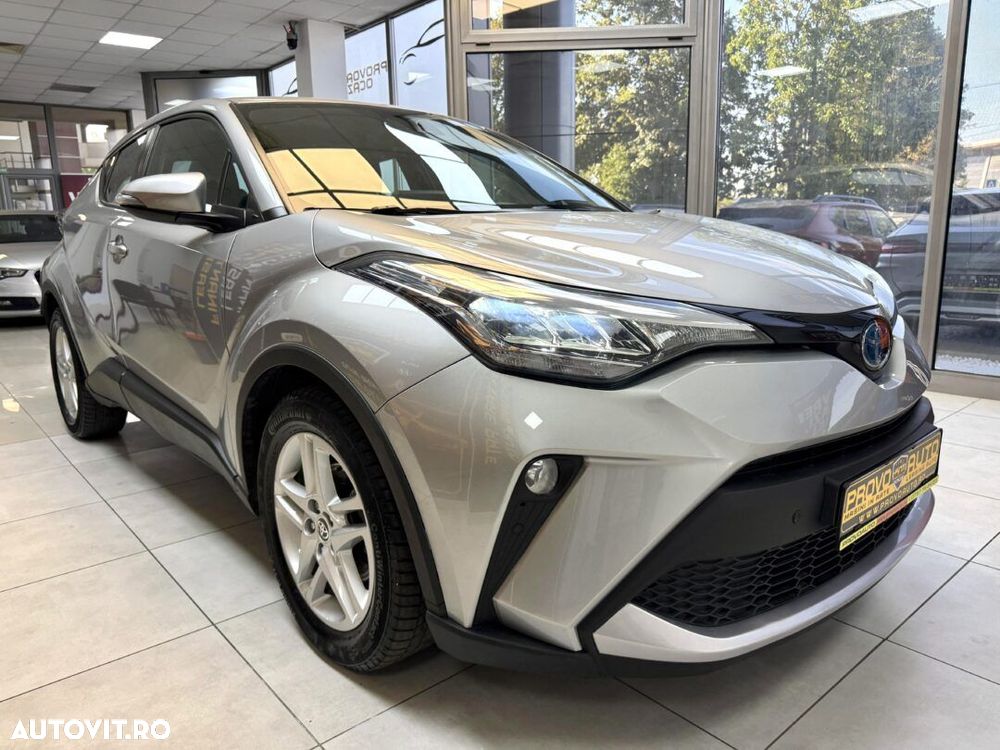 Toyota C-HR - 8