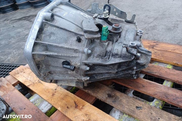 Cutie de viteze manuala 2.2 D 2007 8200586018 Renault Espace 4 [facel - 5