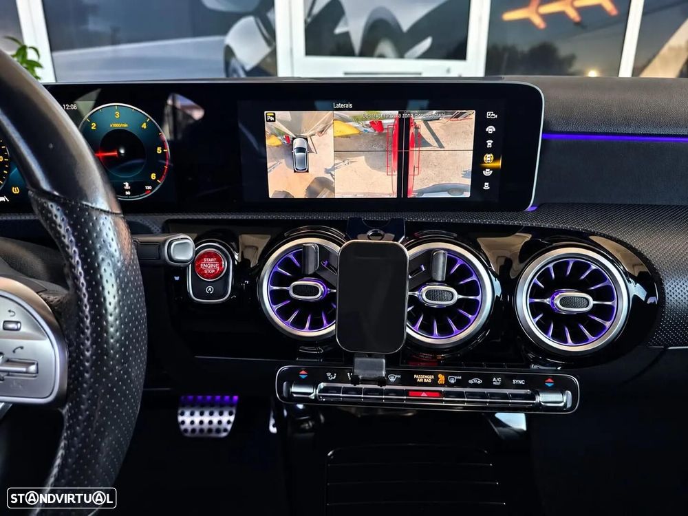 Mercedes-Benz A 180 d 7G-DCT AMG Line - 23