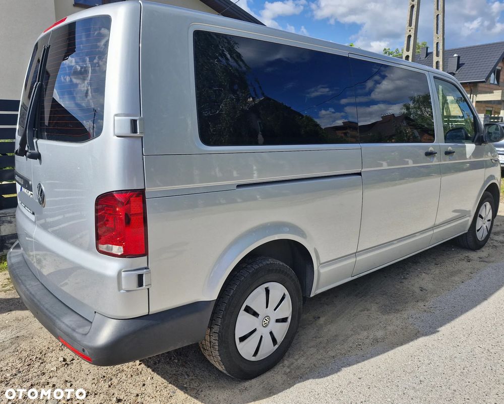 Volkswagen Caravelle 2.0 TDI L2 Highline - 4