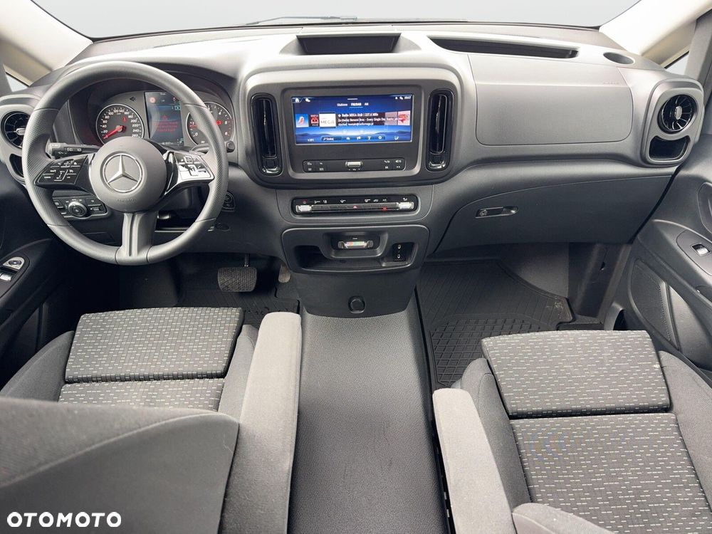 Mercedes-Benz Vito - 20