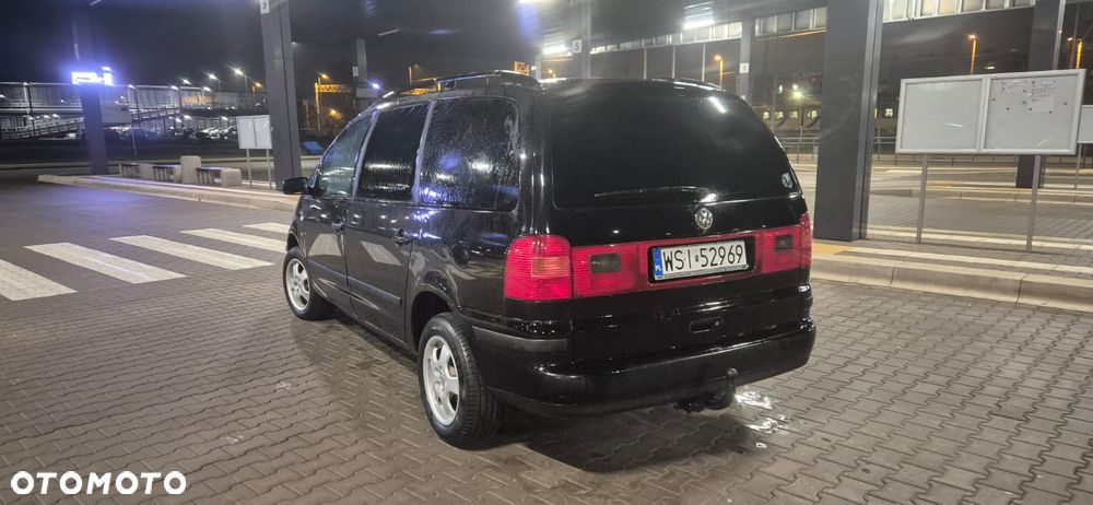 Volkswagen Sharan 1.8 5V Turbo - 9