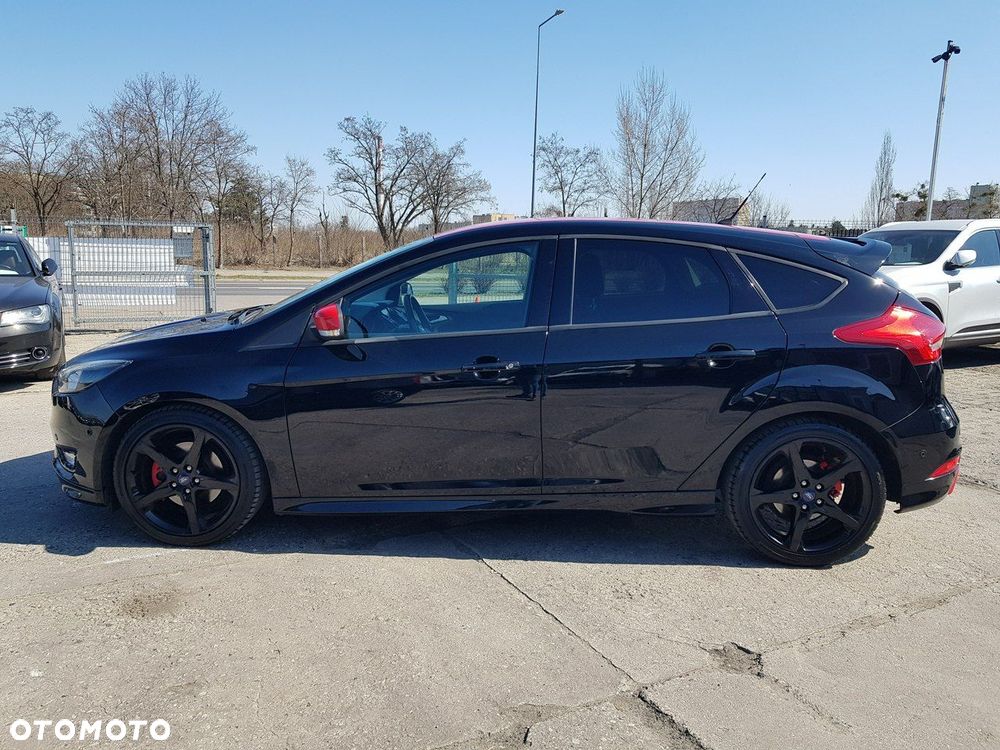 Ford Focus 1.5 EcoBoost STart-Stopp-System ST-LINE - 8