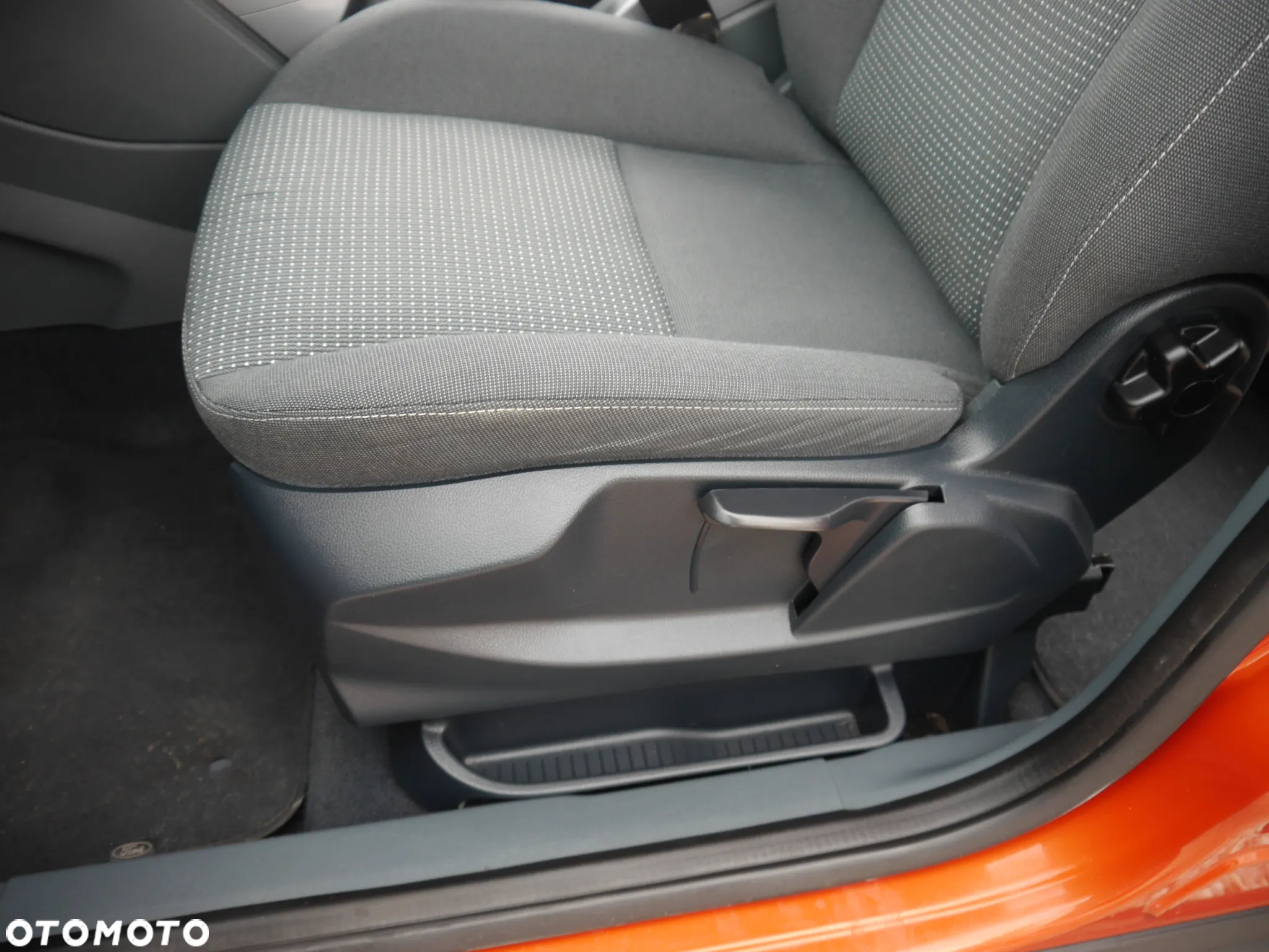 Ford C-MAX 1.6 Trend - 20