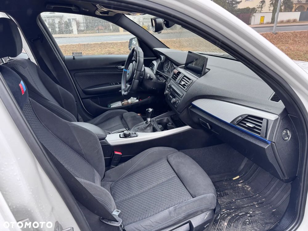 BMW Seria 1 116i Sport Line - 22