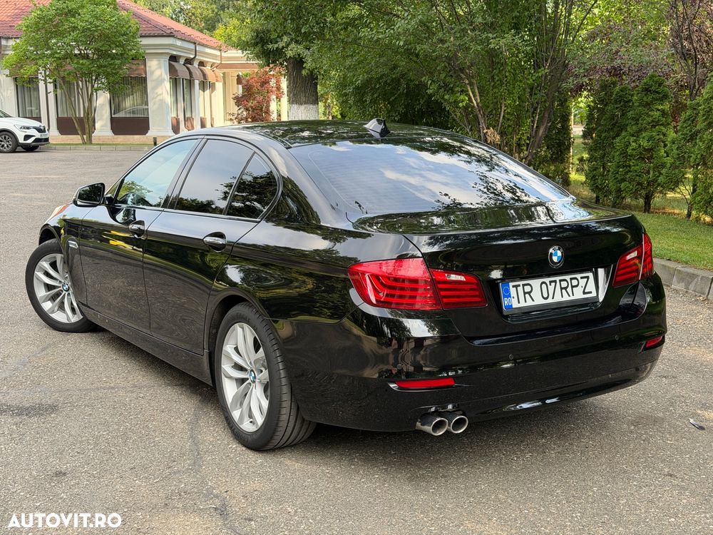 BMW Seria 5 525d xDrive Sport-Aut. Luxury Line - 3