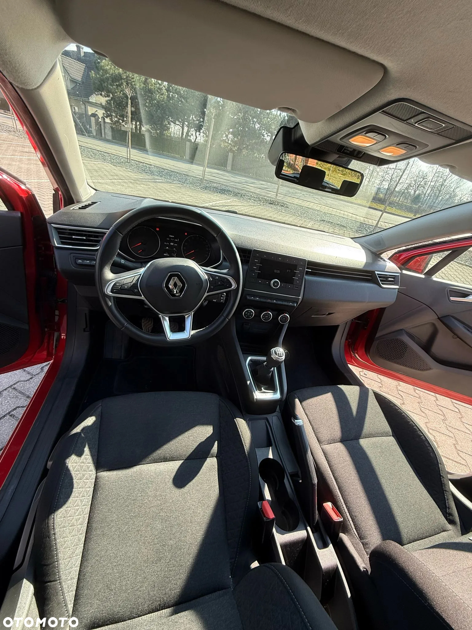 Renault Clio 1.0 SCe Life - 8