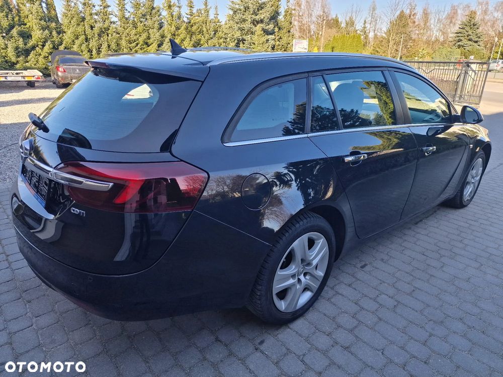 Opel Insignia 2.0 CDTI 4x4 Business Edition - 9