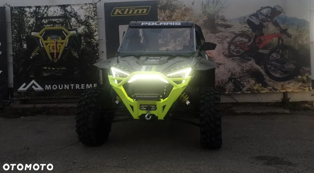 Polaris RZR - 14