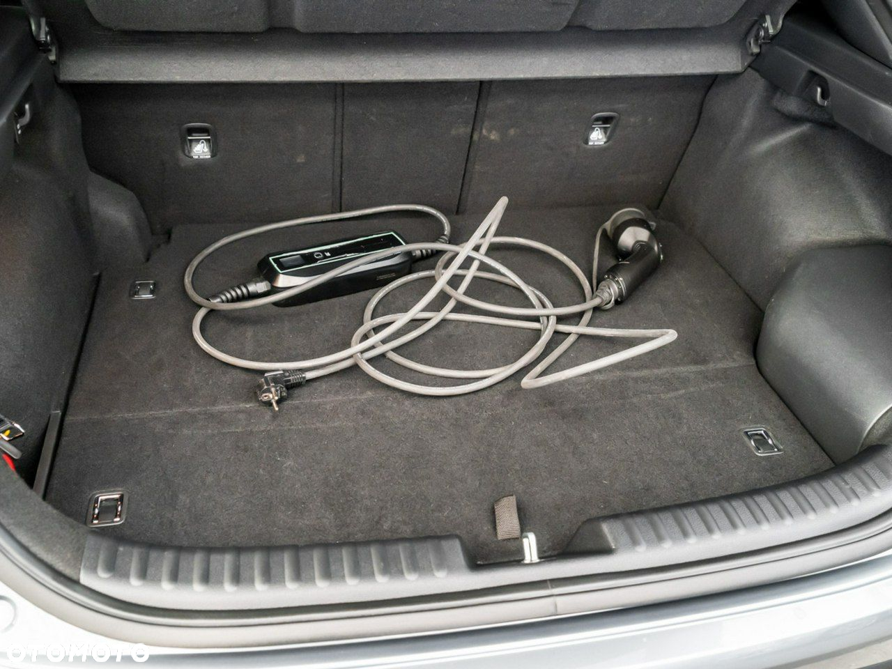 Kia XCeed - 31