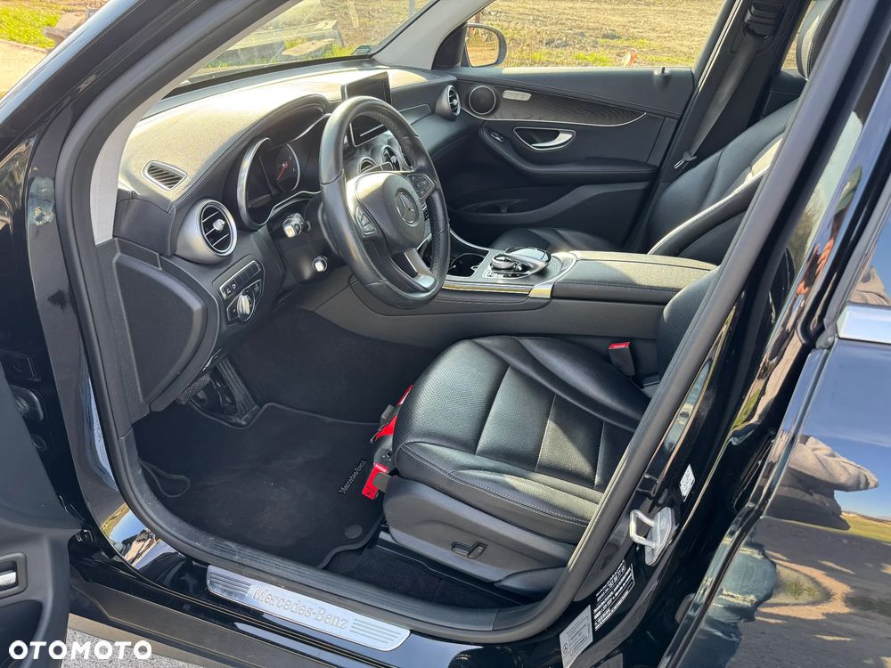 Mercedes-Benz GLC 220 d 4-Matic - 12