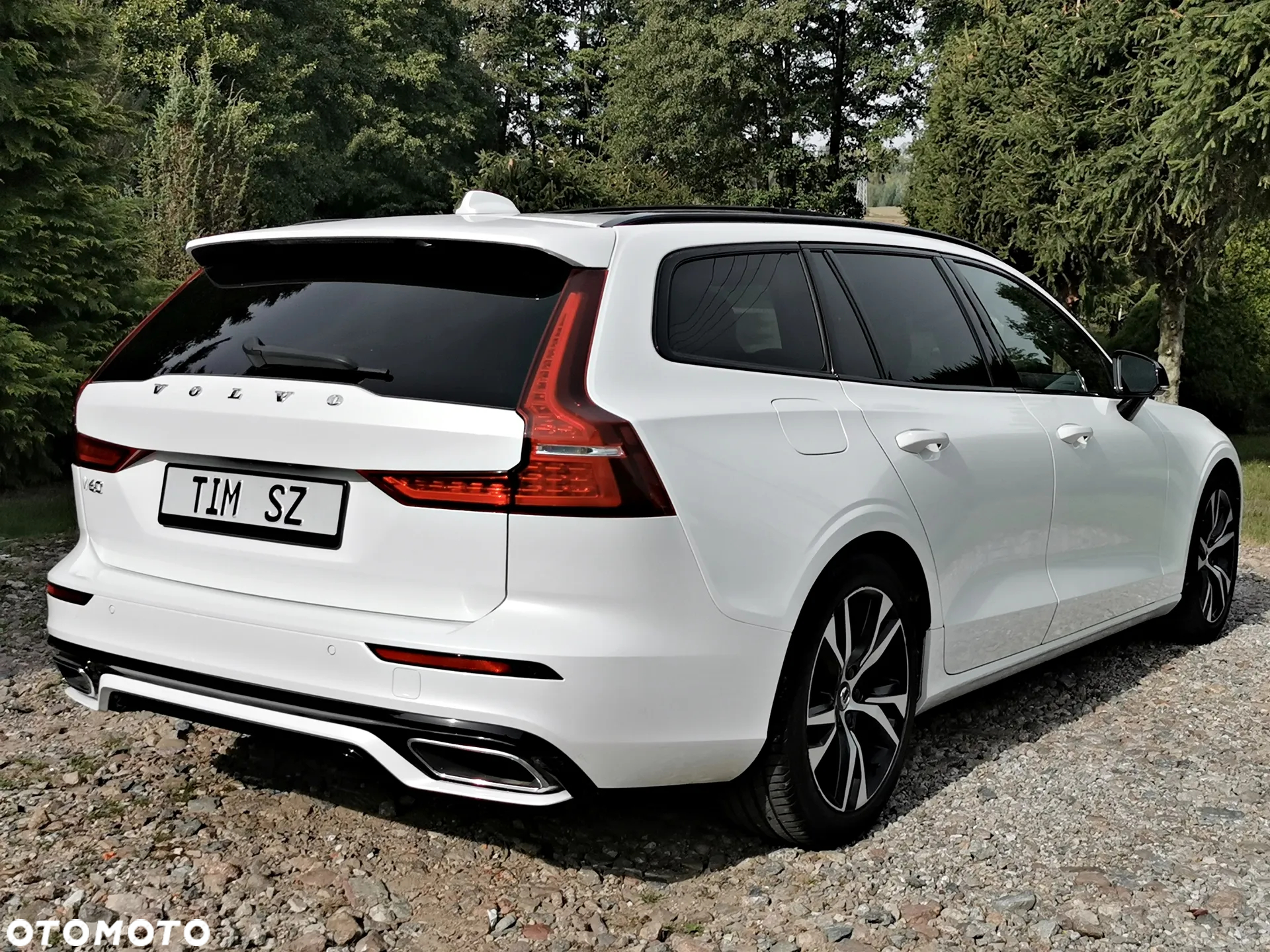 Volvo V60 D3 Geartronic R-Design - 14