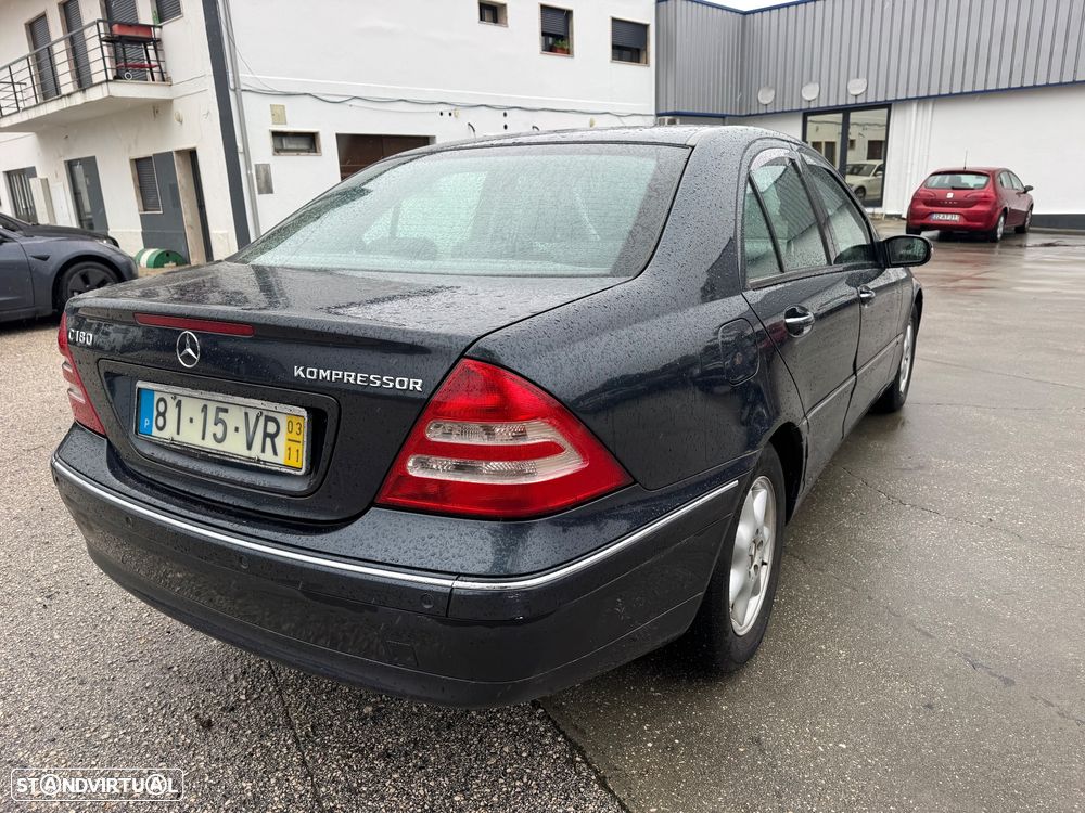 Mercedes-Benz C 180 Elegance - 2