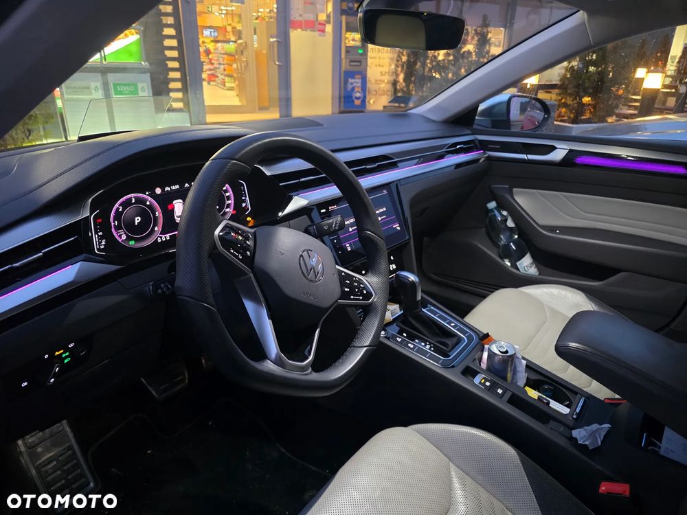 Volkswagen Arteon 2.0 TDI SCR Elegance DSG - 24