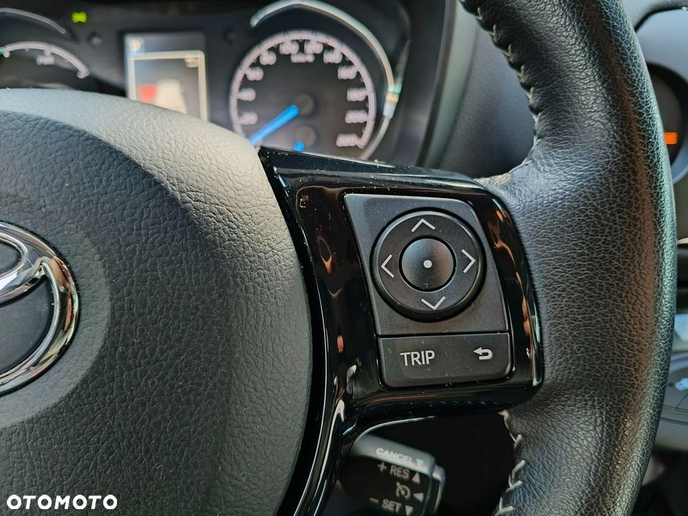 Toyota Yaris 1.5 VVT-i Y20 Team Deutschland - 25