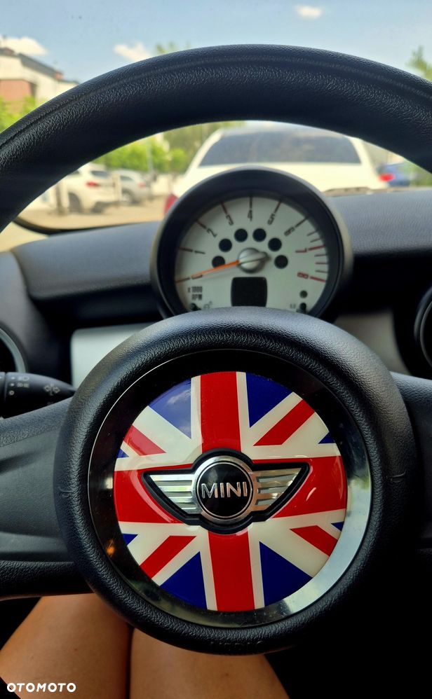MINI ONE - 8