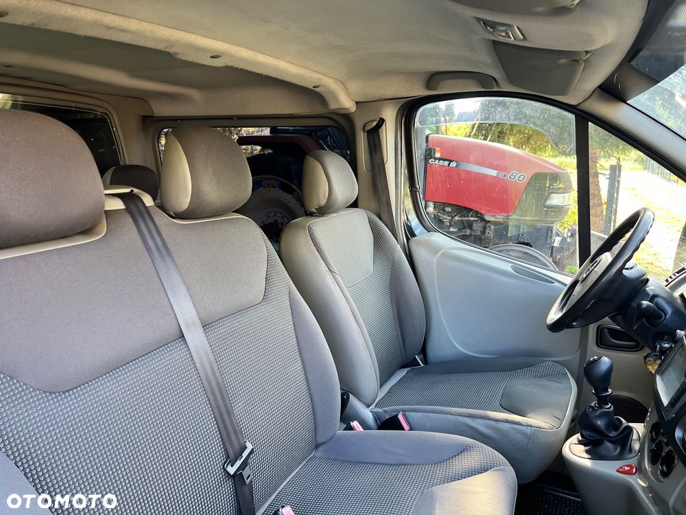 Opel Vivaro - 29