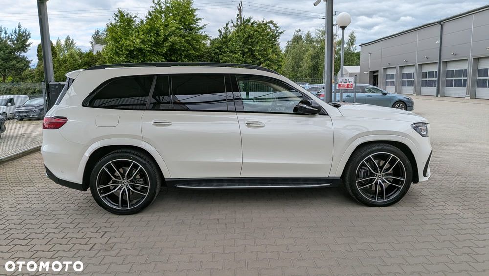 Mercedes-Benz GLS - 2